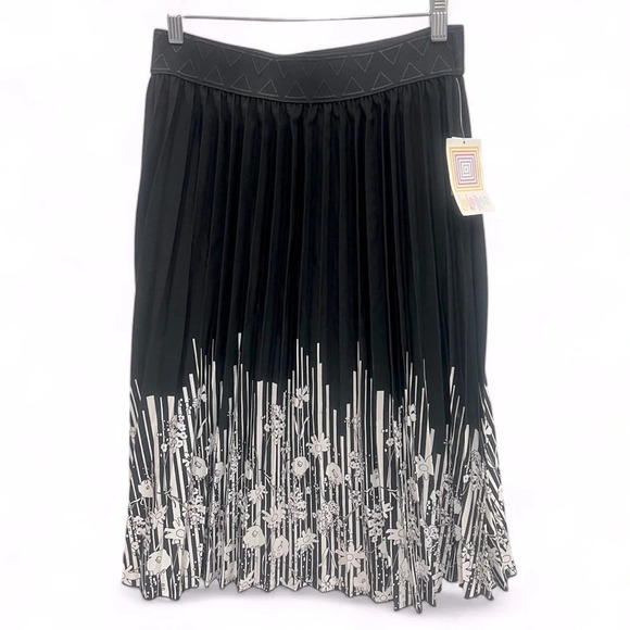 NWT Lularoe black and white Jill pleated midi skirt size small - Picture 1 of 8